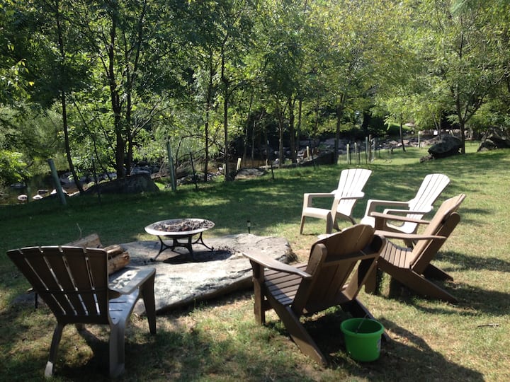 Aberdeen Mills Aberdeen Mills, built in 1770, offers short term