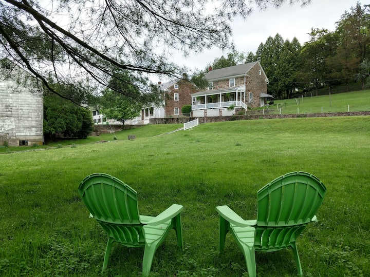 Aberdeen Mills Aberdeen Mills, built in 1770, offers short term